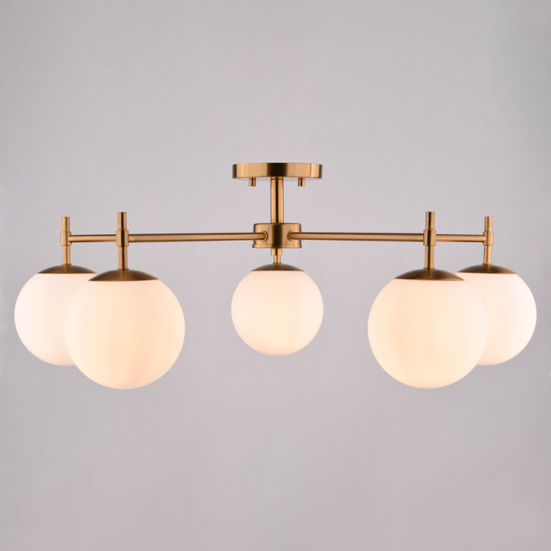 Luminaire semi-encastré semi-encastré de style Mid-Century en laiton doré à 5 lumières de 32 po de large Armitage, abat-jour en verre opale blanc, compatible DEL, pour plafonds bas, chambre à coucher, couloir, cuisine