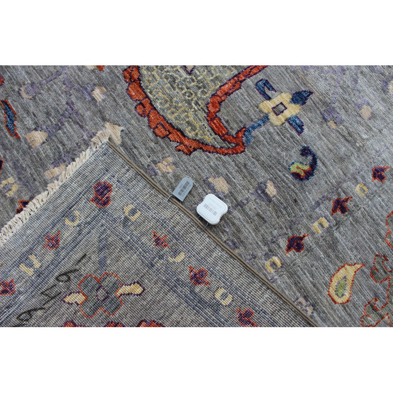 Hand-Knotted High-Quality Gray Area Rug