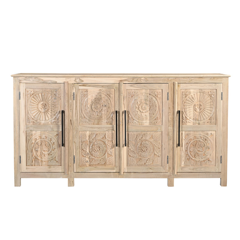 Buffet en bois massif sculpté 4 portes Berlene