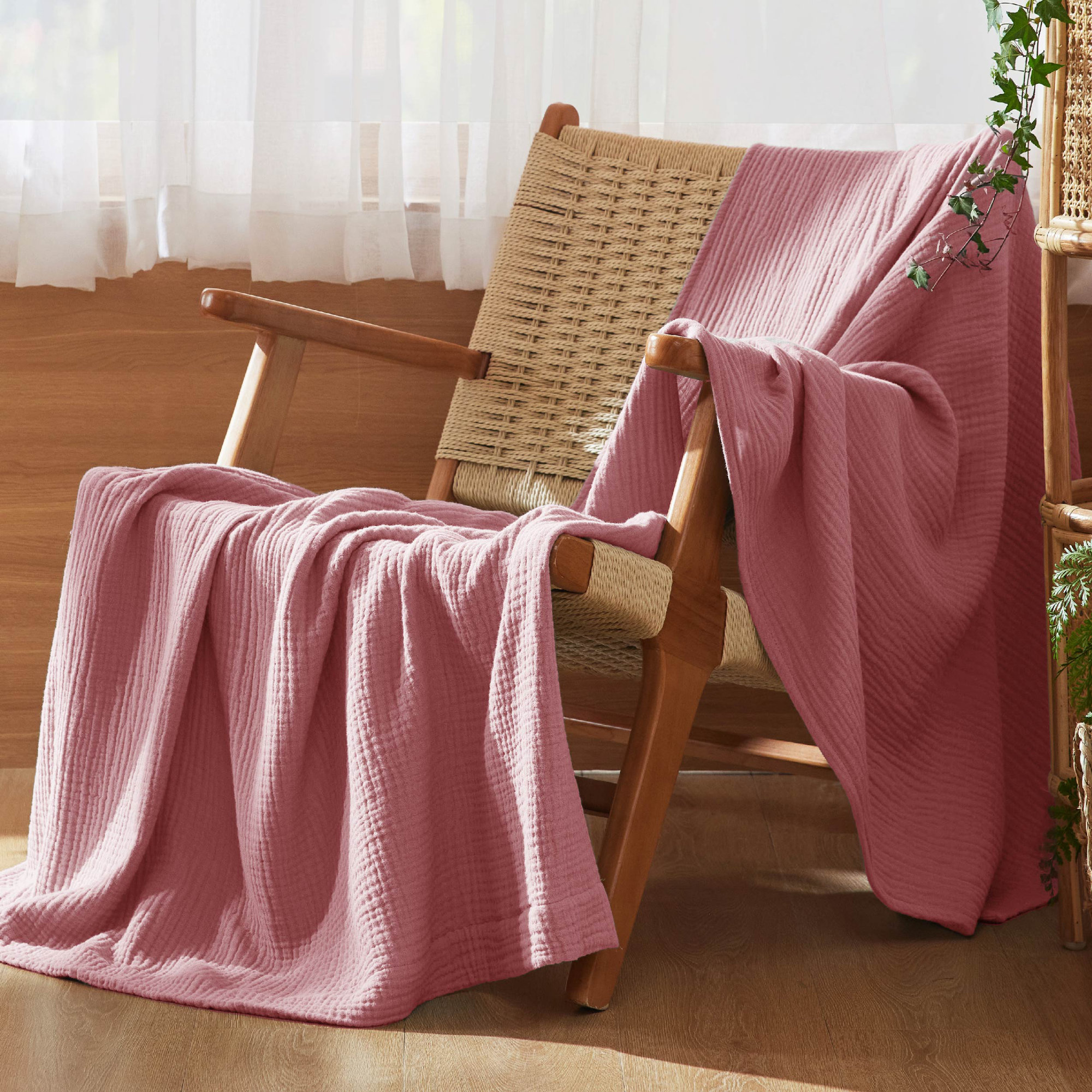 Bedsure 200gsm 100% Cotton Lightweight Muslin Blanket GentleSoft™️for Spring & Summer, Pink, Twin-XL