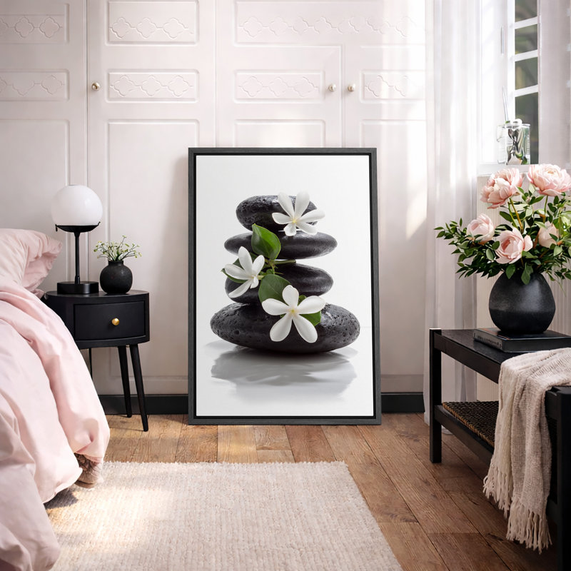 «Zen Stones Basalt with Calmer Plumeria Flowers Relaxing Bathroom», reproduction d'art sur toile, H 24 po x l 16 po