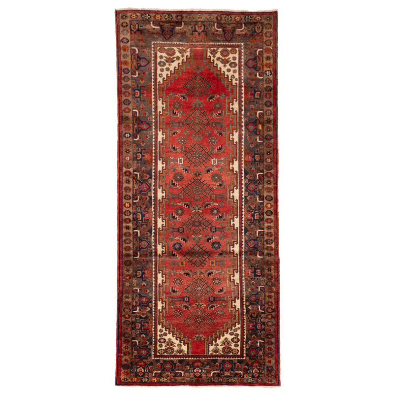 Andelz Red Rug 4'5" x 9'10"