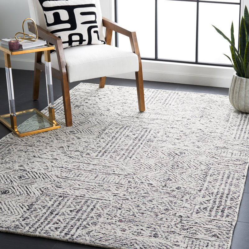 Amzie Hand Tufted Wool Southwestern Rug, Rectangle 8' x 10'