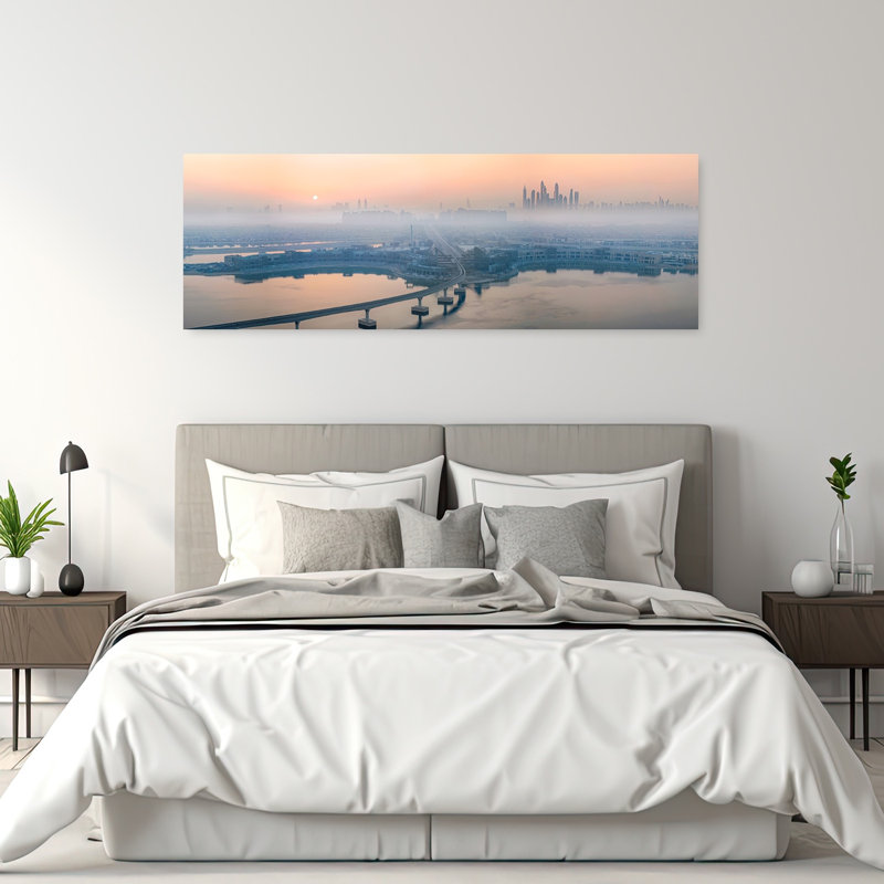 «Misty City Sunrise Modern Peaceful Serene City Coastal», art mural, H 20 po x l 60 po