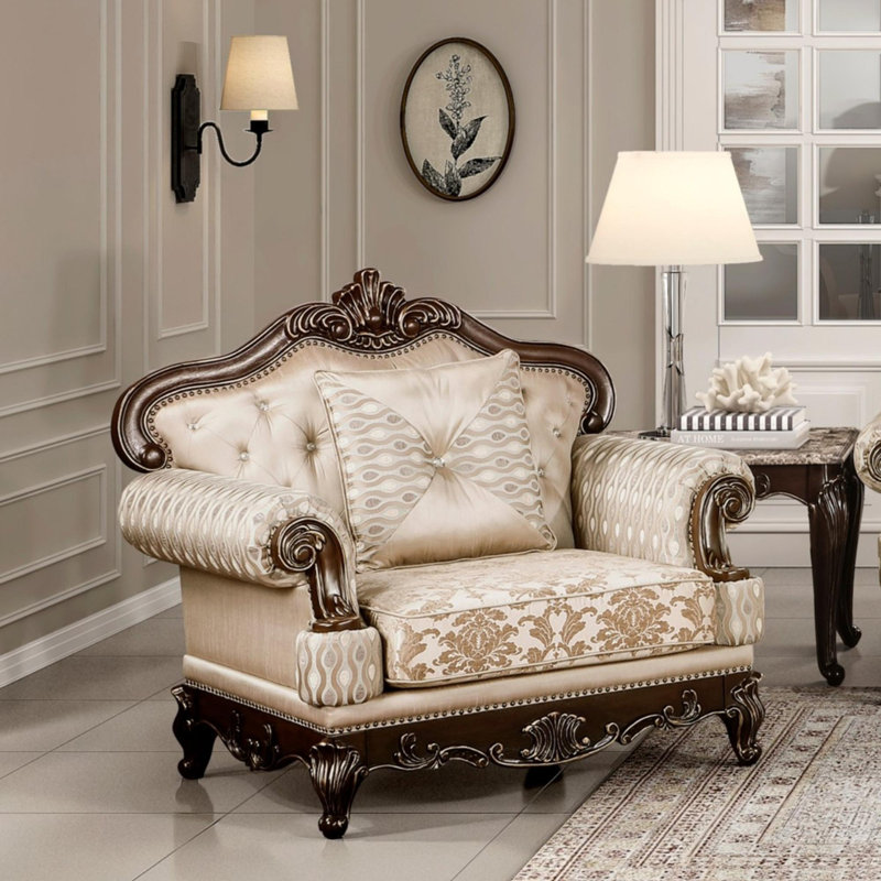 Chaise de luxe formelle traditionnelle