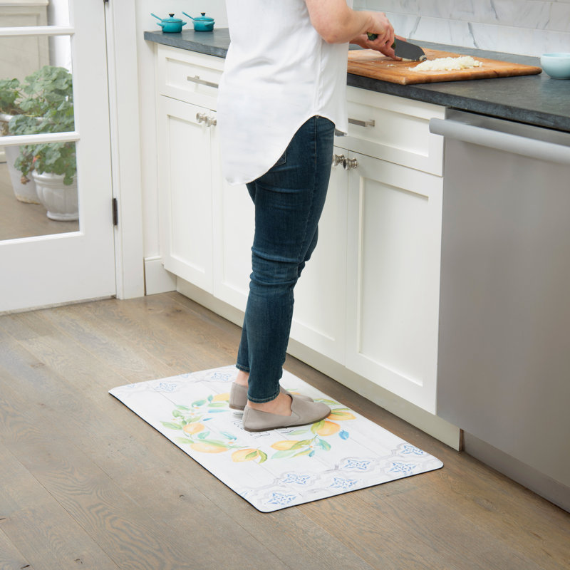 Cozy Living Lemon Wreath Anti-Fatigue Kitchen Mat