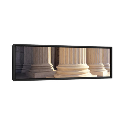«Columns Achitecture», reproduction de photo sur toile en beige