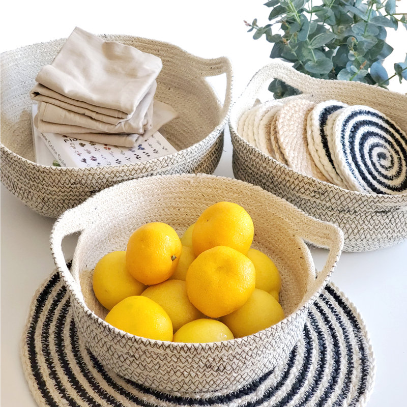 Rosecliff Heights AMARI Jute / Sisal Decorative Basket, Black