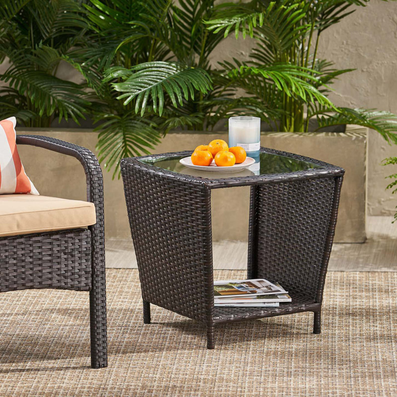 Table d'appoint avec plateau en verre