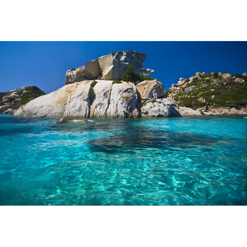 La maddalena, 81cm H x 122cm W x 3.8cm D