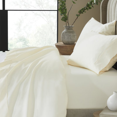 Pavo 700 Thread Count Solid Cotton Perfect Fit Deep Pocket Bed Sheet Set