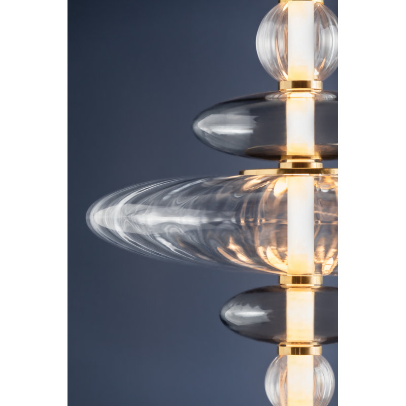 WILLIAMS PENDANT, 27.25" H x 24.75" W x 24.75" D