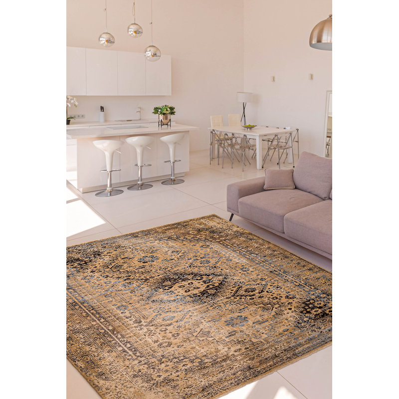 Tapis brun clair Jules 9 pi 3 po x 11 pi 8 po Jules Serapi