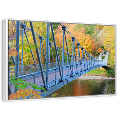 Pont Blue Bear Mountain