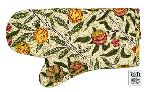 Lily Manor Lassen Floral Cotton Oven Mitt