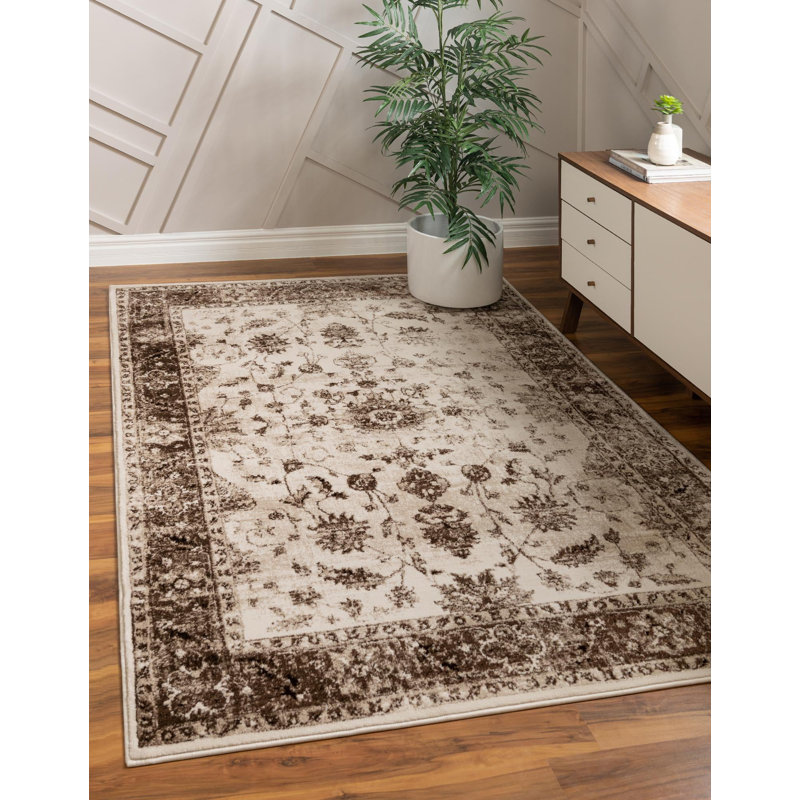 Emigdio Oriental Indoor Rug, Rectangle 6' x 9'