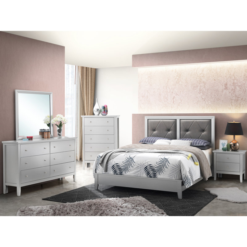 Élégant lit double champagne argenté - Conçu pour une bonne nuit de sommeil de 52 pi x l 59 pi x 80 pi. Convient à de multiples schémas de décoration.