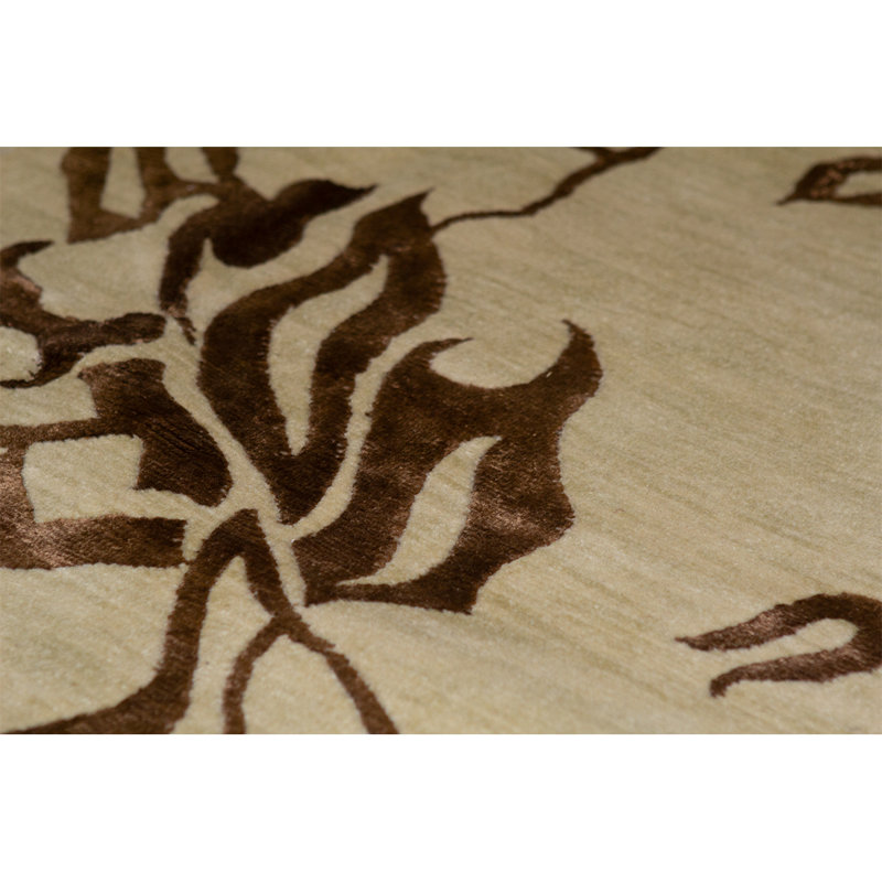 Windsom Wool Floral Area Rug
