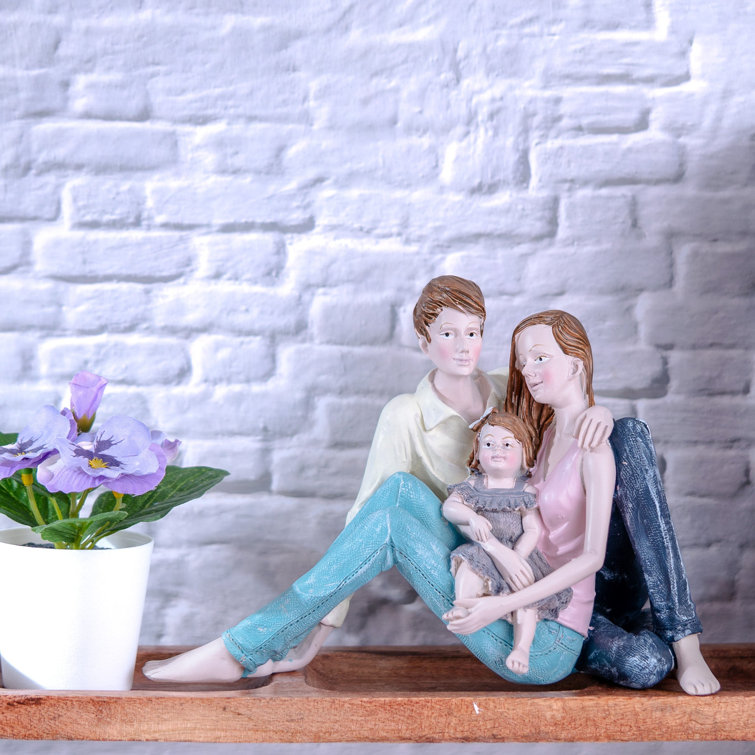 Gift Shop  The Best Quality Figurines for Your Family - Casa Decor