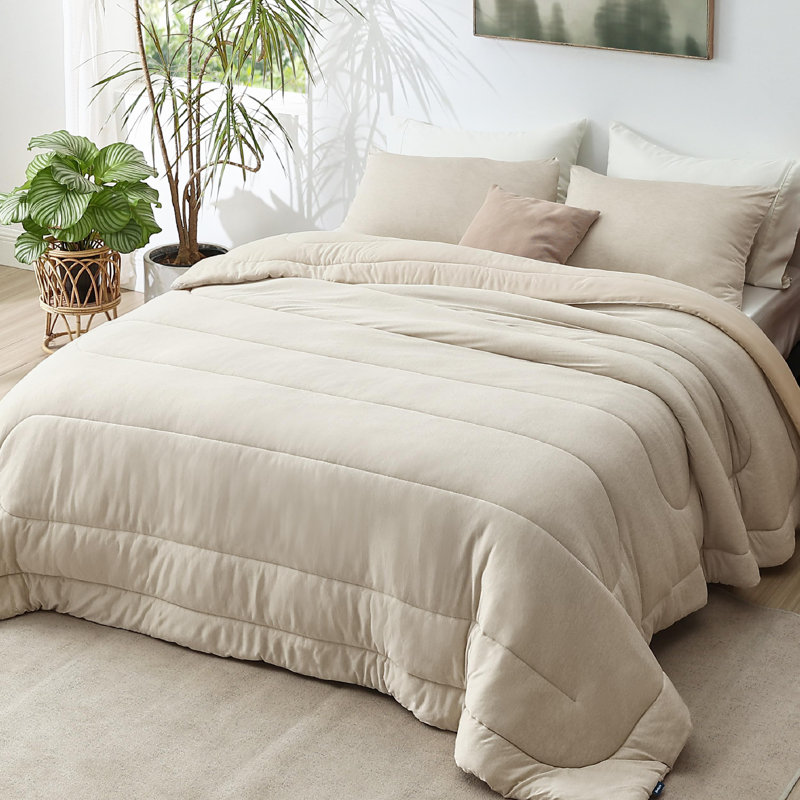 Bedsure Cooling And Warm Bed Set, Cal King Comforter with 2 Pillowcases, Linen - Reversible