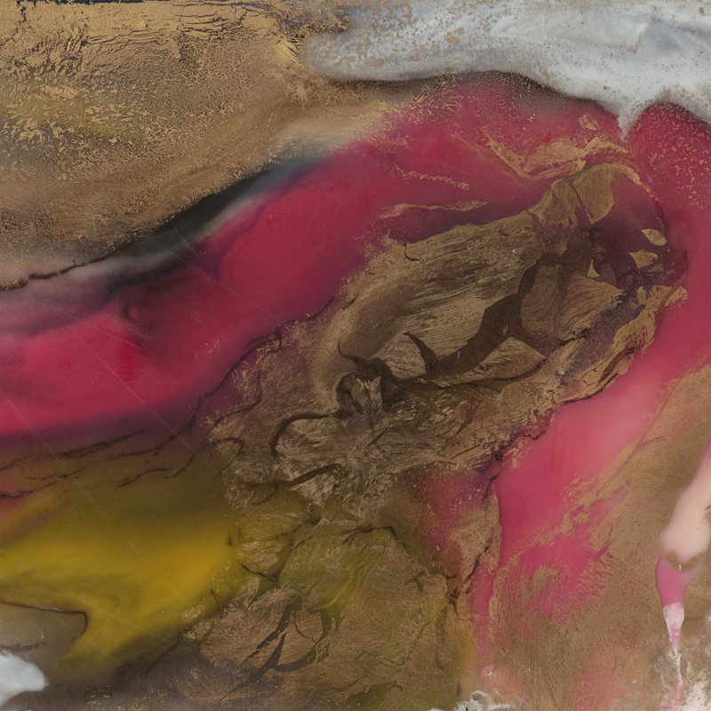 «Golden Presence II» par Lila Bramma - peinture sur toile tendue, H 20 po x l 20 po x P 1,25 po