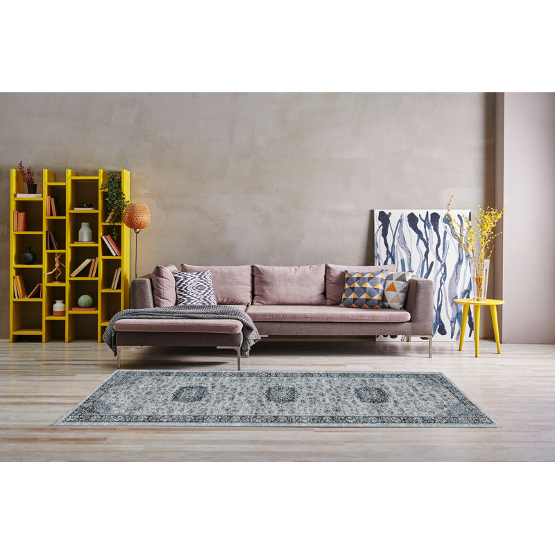 Attell Oriental Indoor Rug, Runner 2'2" x 7'7"