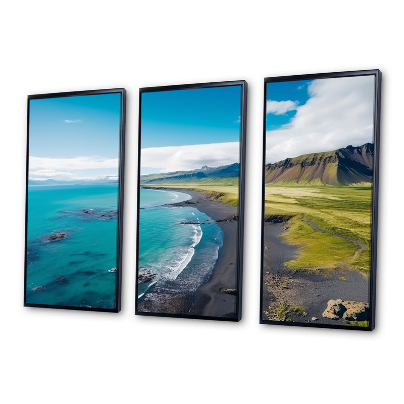 Vue aérienne de la plage en Islande II - plage et océan, art mural, Cadre flottant noir, H 40 po x l 61 po x P 1 po