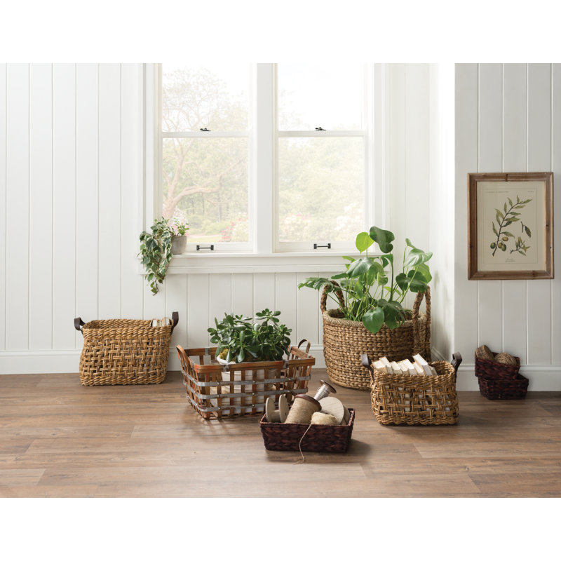 Wicker Basket With Handles 1