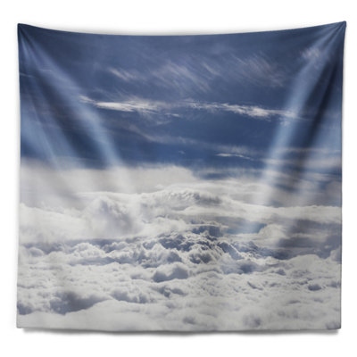 Tapisserie paysage vol au-dessus de nuages lumineux