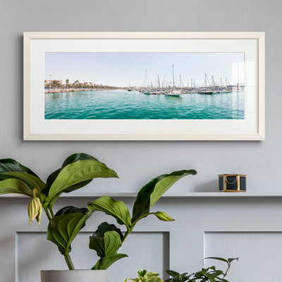 " Barcelona Marina "