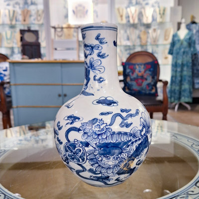 Vases en porcelaine