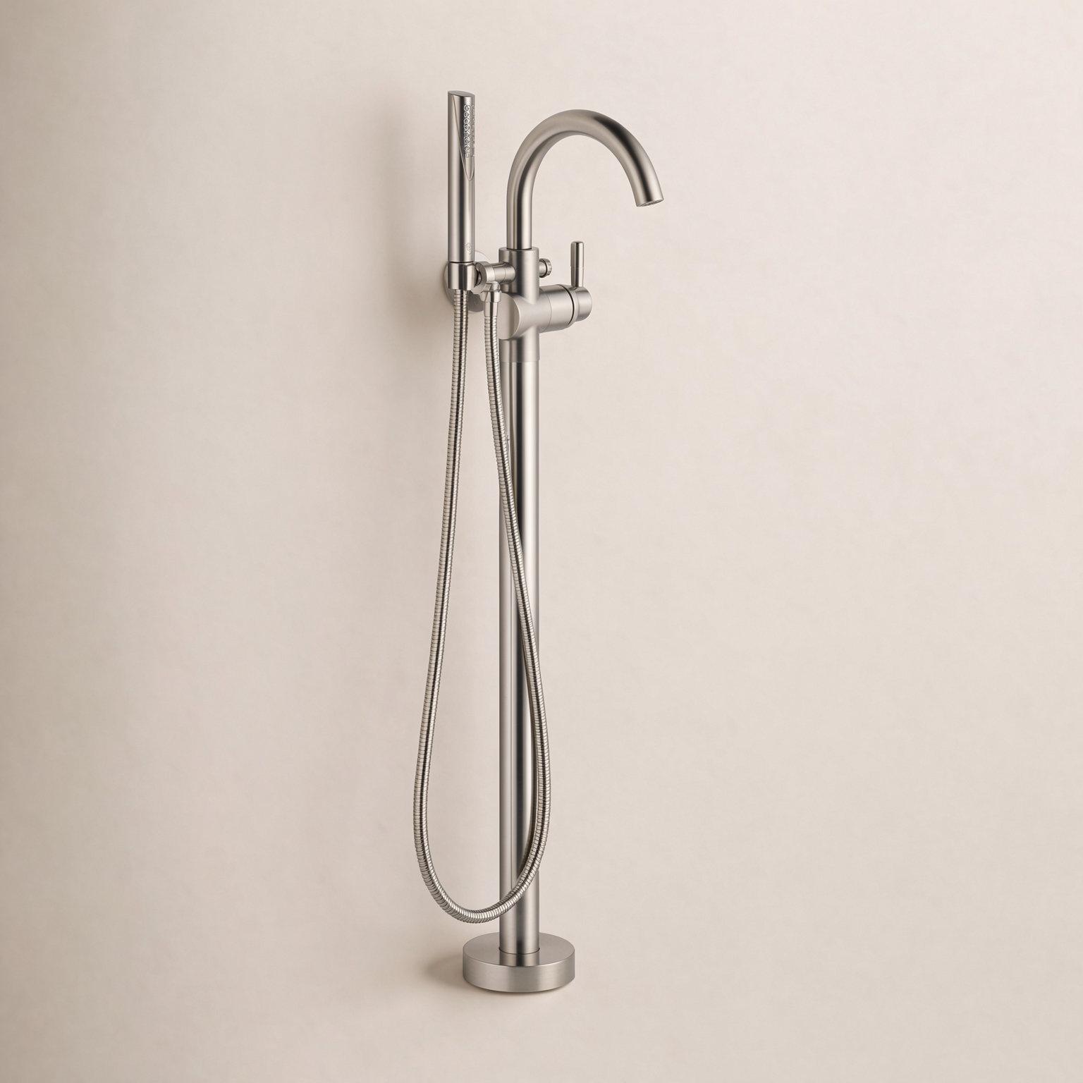 Trinsic Freestanding Tub Filler, Brilliance Stainless