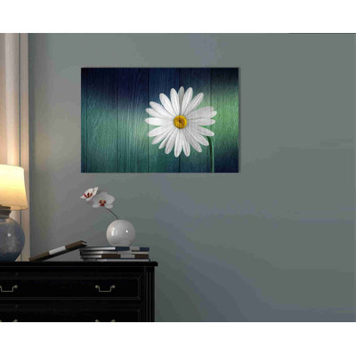 'Wood Series: A Daisy' Canvas Wall Art