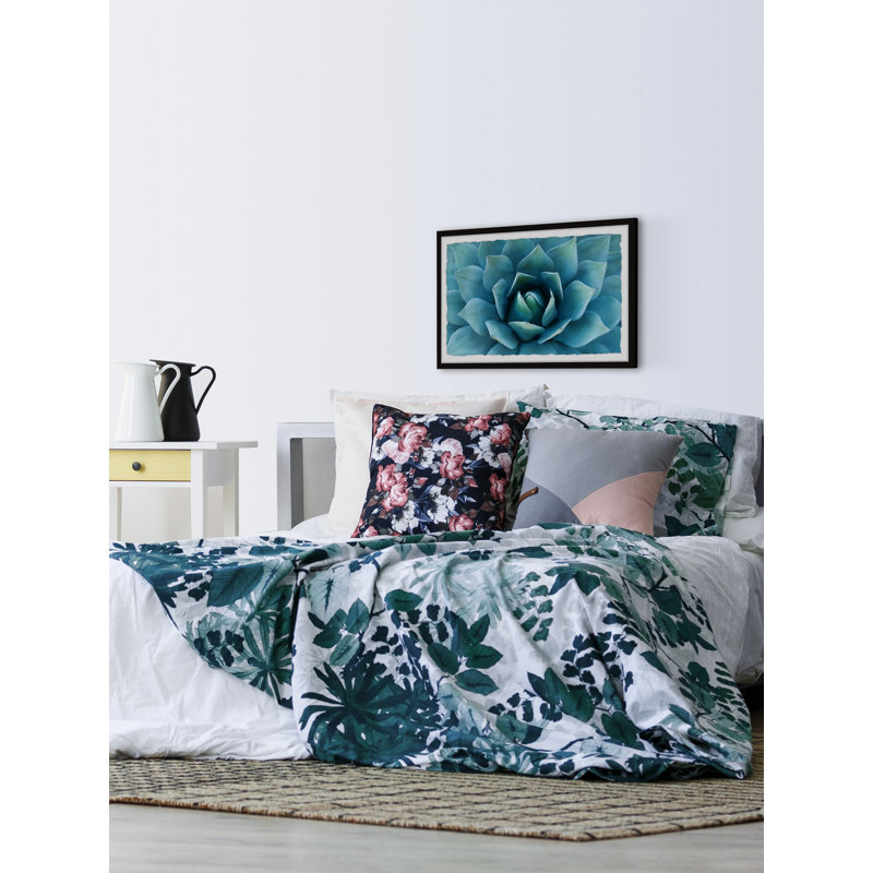 Green Rosettes - Single Picture Frame Painting, 41 cm H x 61 cm W