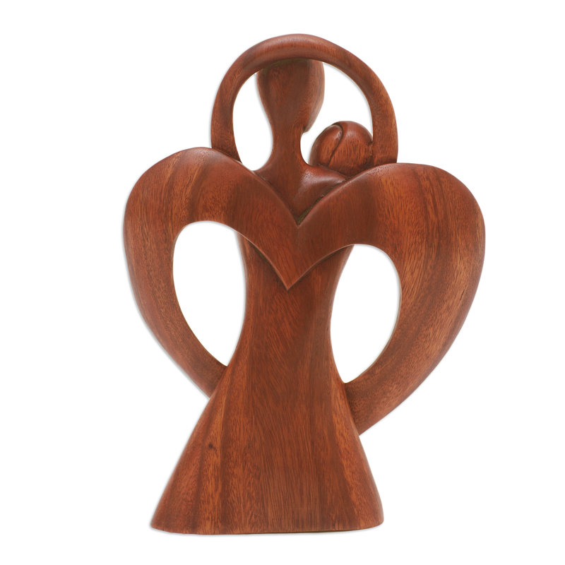 Figurines & Sculptures