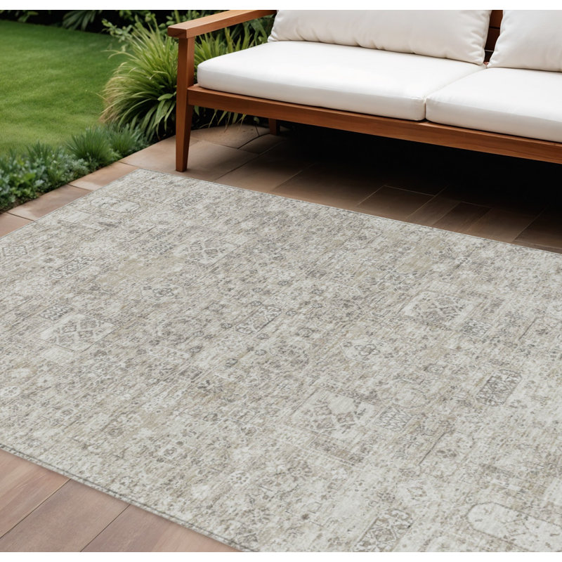 Tapis beige lavable 10 pi x 14 pi intérieur / extérieur floral
