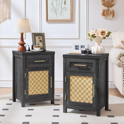 Ensemble de 2 tables de chevet en rotin pour chambre à coucher, petite table de chevet avec station de charge et tiroir, table de chevet en bois avec tablette de rangement réglable pour le salon, le bureau, gris foncé