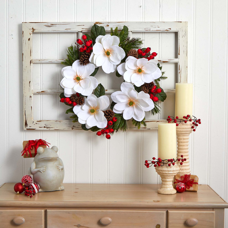 Faux Plastic 26'' Wreath