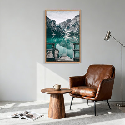 Ensemble de 1 tableau sur toile représentant un lac de montagne