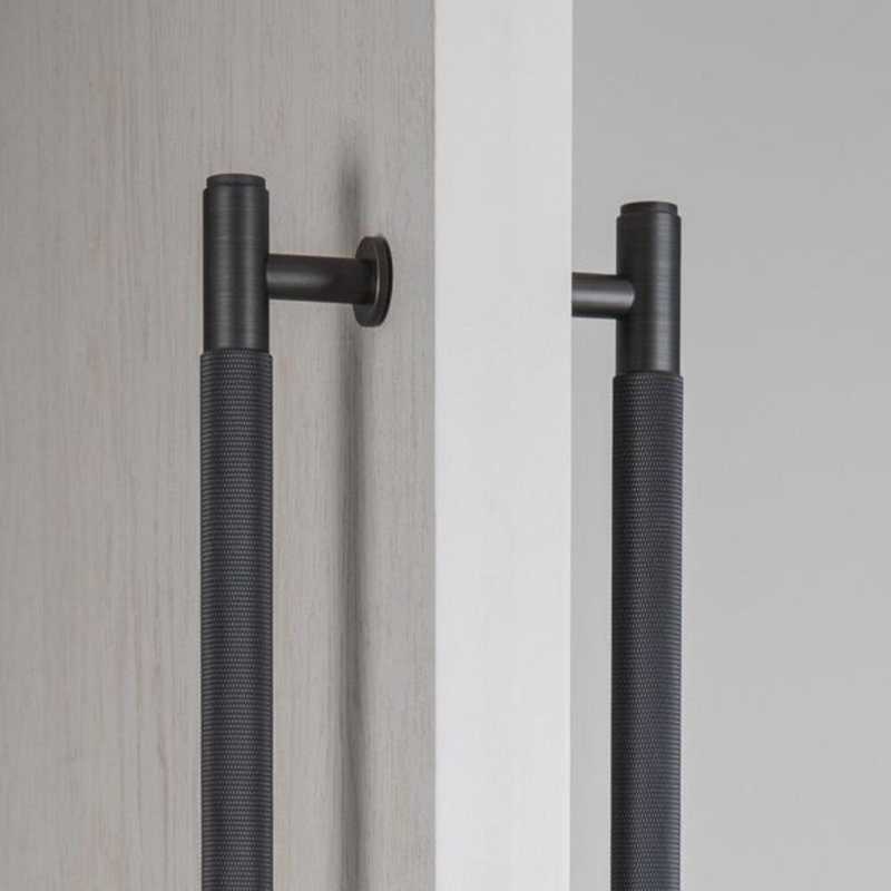 Closet Bar / Double-Sided, Smoked Bronze