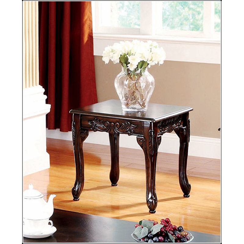 Ensemble de 3 tables basses et tables de bout de style traditionnel avec finition cerisier foncé, pieds en cabriole et design complexe pour des espaces de vie élégants