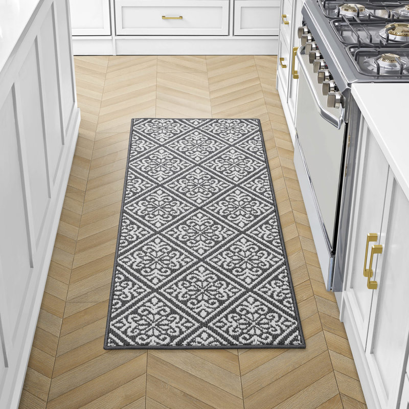 Austell Machine Woven Synthetic Geometric Area Rug, Runner 2'2" x 5', Dark Gray/Natural