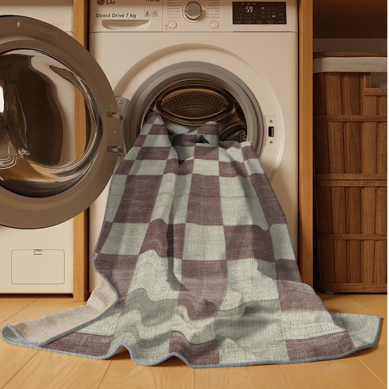 Tapis gris à carreaux lavable à la machine