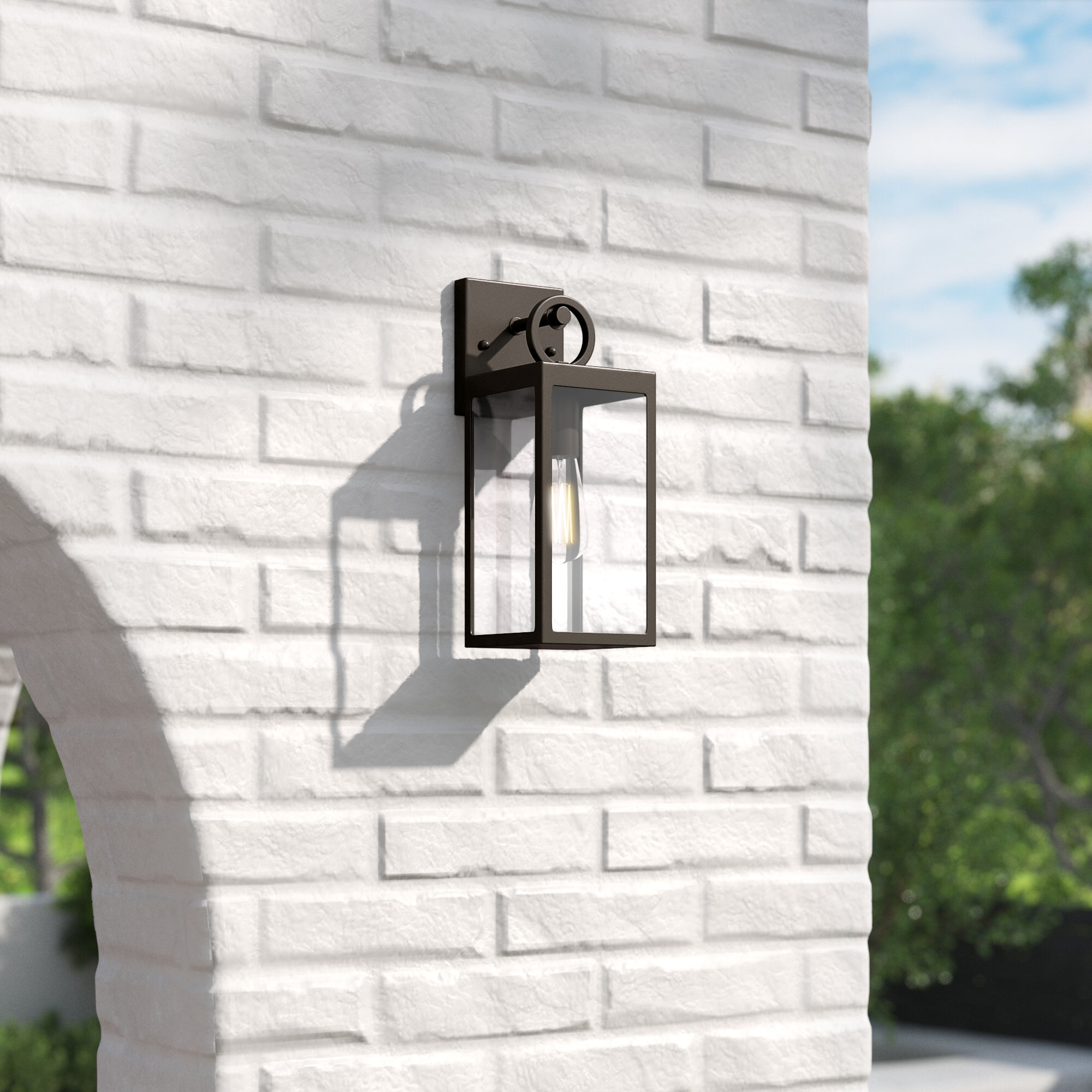 Hadid Outdoor Wall Lantern
