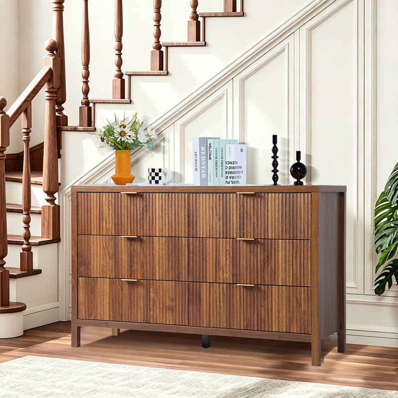 Quico Accent Chest, Walnut
