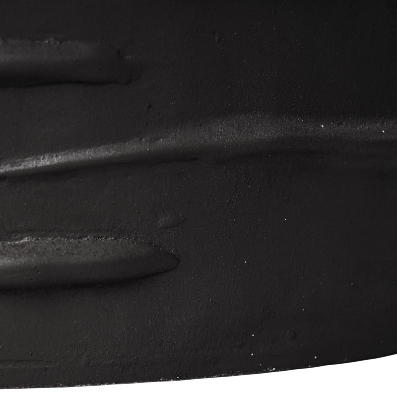 Table d'appoint en béton 16 boulons, poids léger, noir, 16,03 po Dimensions du produit, table de bouleau légère idéale pour les espaces de patio, X 15,13 po, élément décoratif