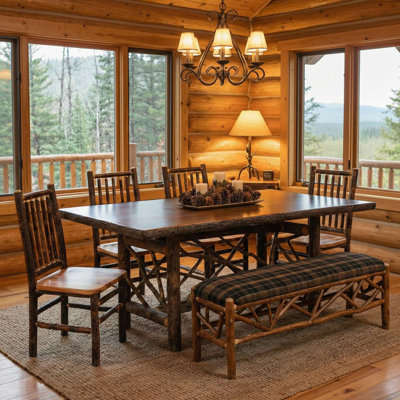 Table de salle à manger Fireside Lodge