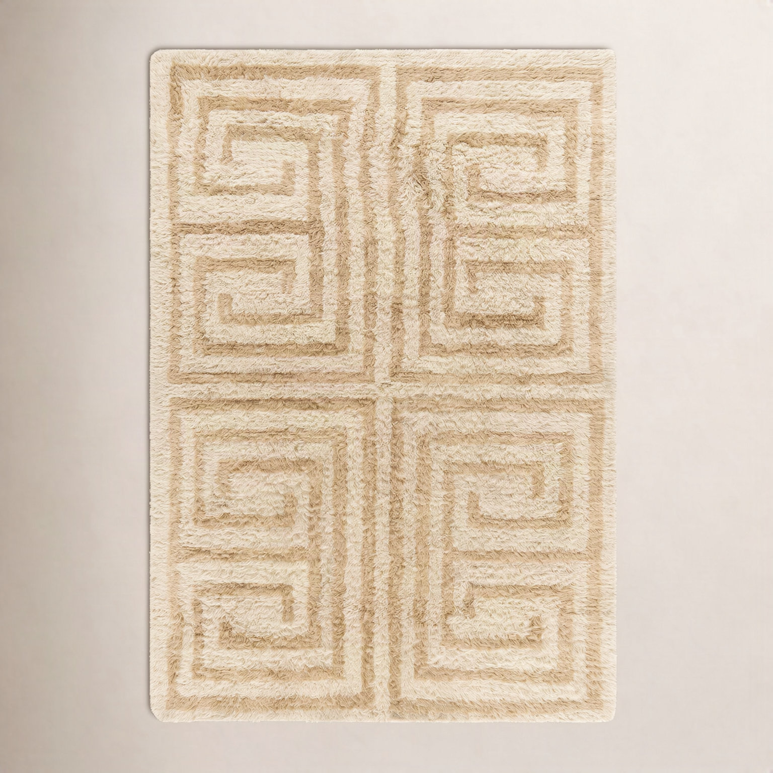 Anemone Hand-Tufted Geometric Shag Rug, Rectangle 8' x 10'