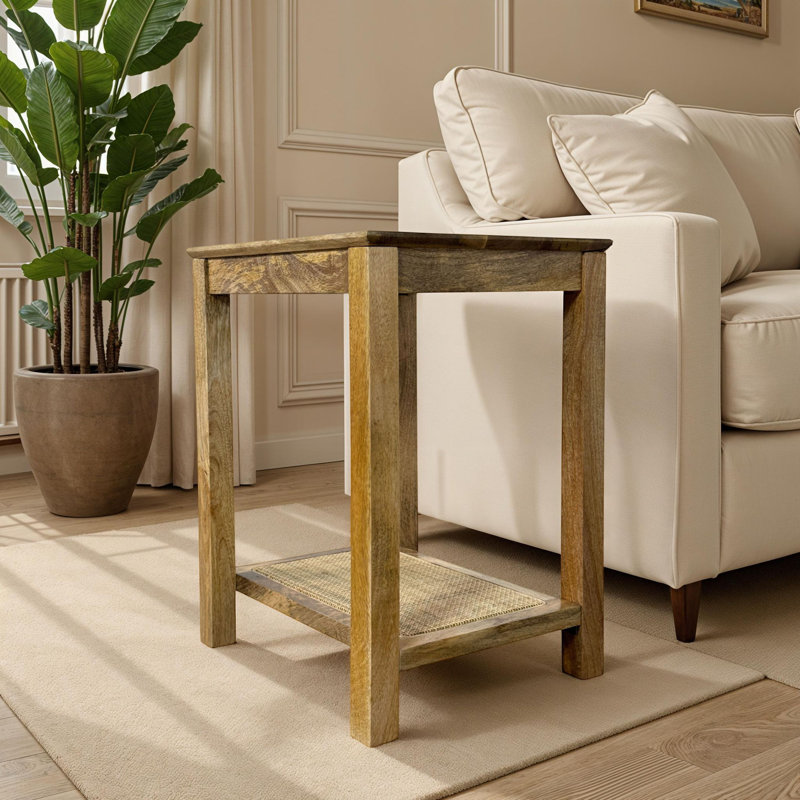 Table d'appoint élégante 22 po avec tablette de canne tissée à la main Elegant Beige