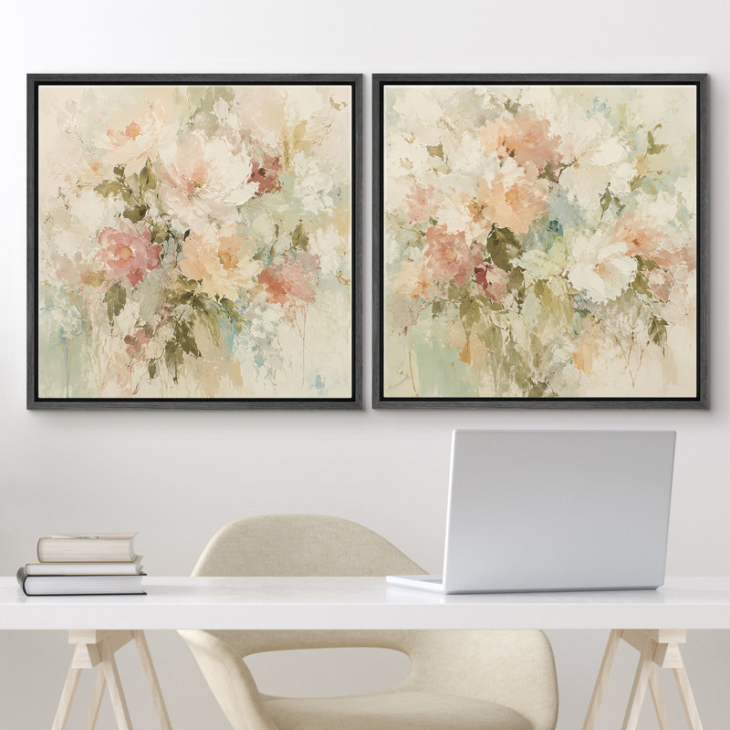 Ensemble de 2 impressions sur bois pastel avec fleurs de jardin rosé pêche et crème, H 16 po x l 16 po x P 1,5 po, Cadre noir